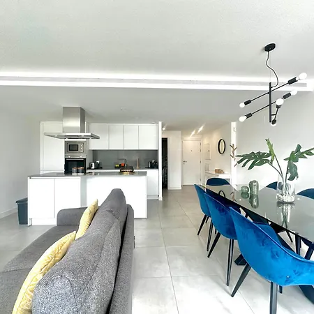 Apartment Oasis 325, Estepona