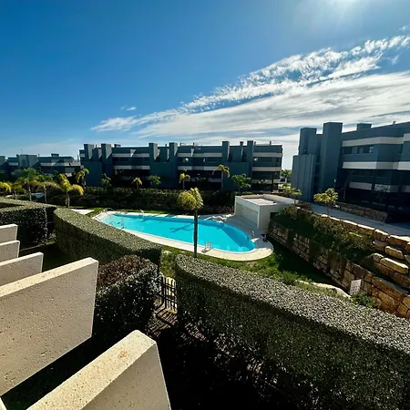 Apartment Oasis 325, Estepona