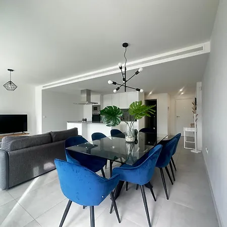 Apartment Oasis 325,