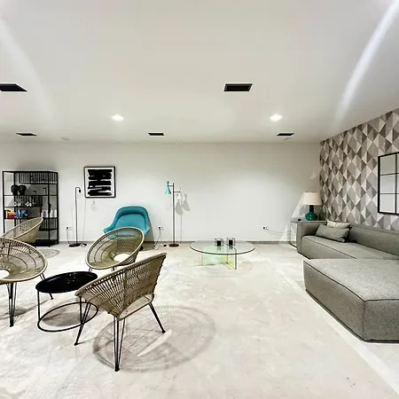 Apartment Oasis 325, *